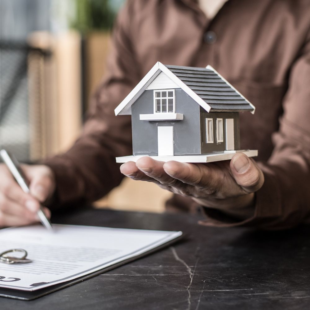 Complete Guide to Massachusetts Real Estate Licensing (2025)